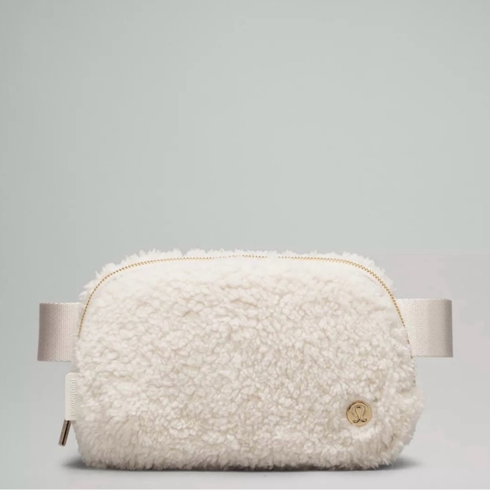 Lululemon Fleece Everywhere Belt Bag 1L
